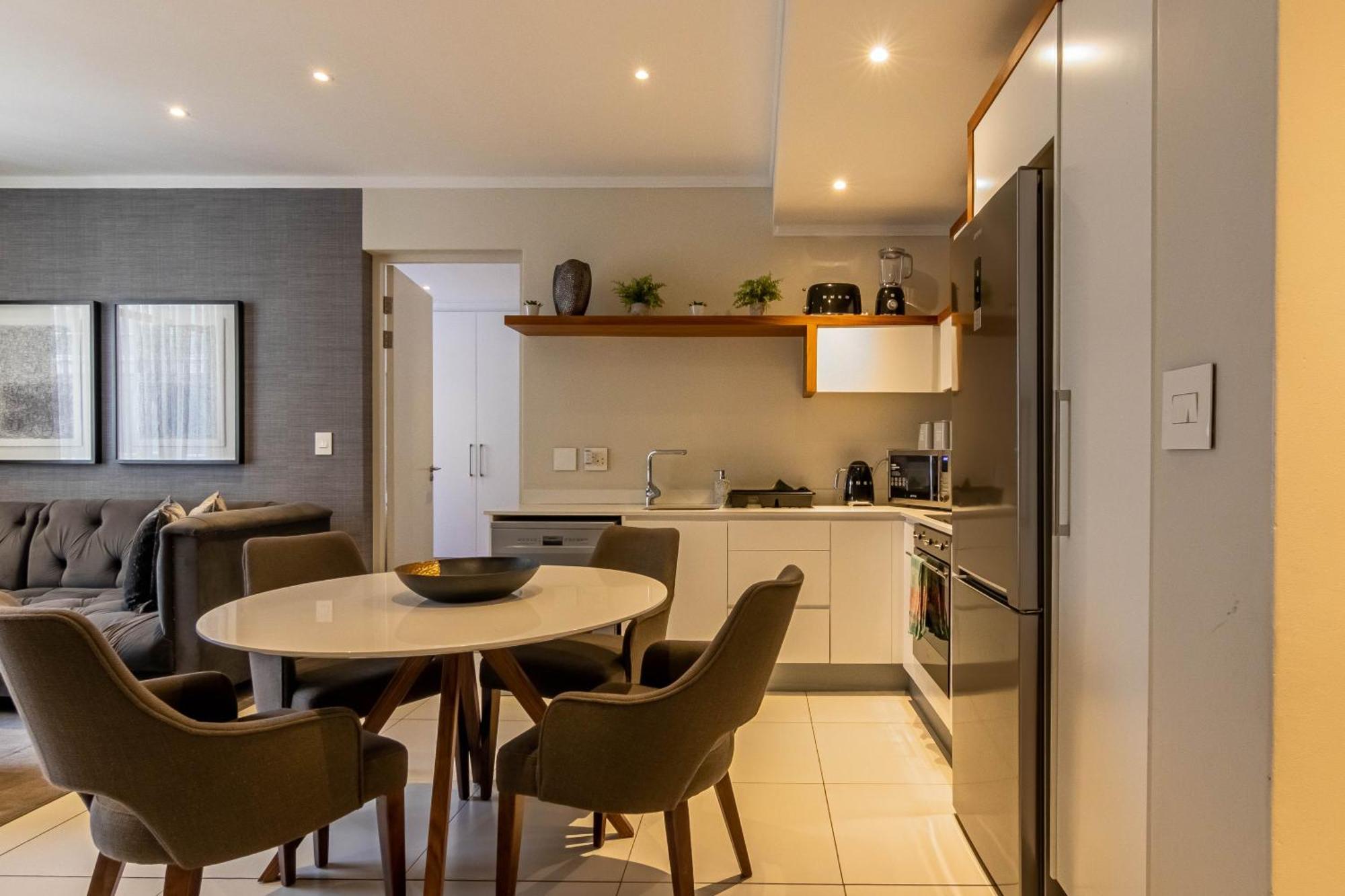 Cgrsa Apartments Sandton Johannesburg Exterior foto